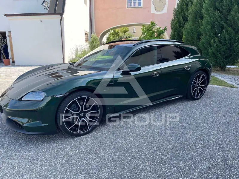 2025 Porsche Taycan