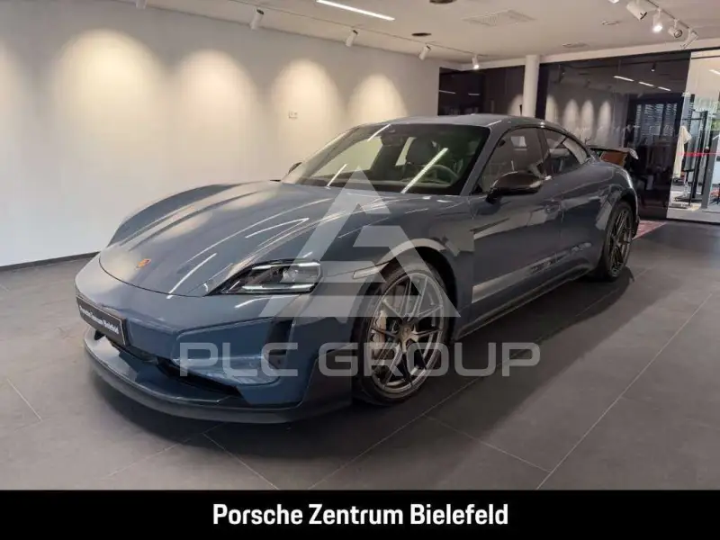 2025 Porsche Taycan