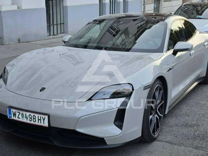2025 Porsche Taycan