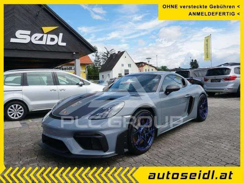 2025 Porsche Cayman