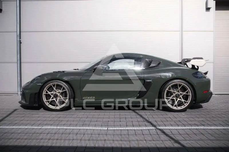 2025 Porsche Cayman