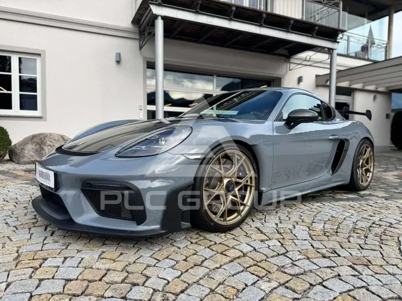 2025 Porsche Cayman