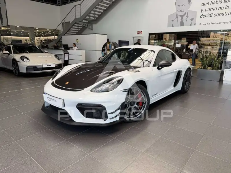 2025 Porsche Cayman