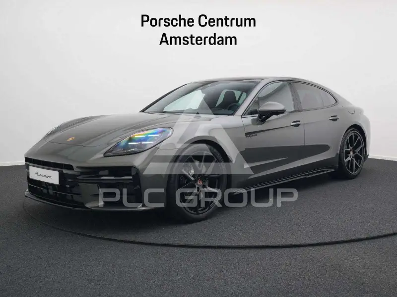 2025 Porsche Panamera
