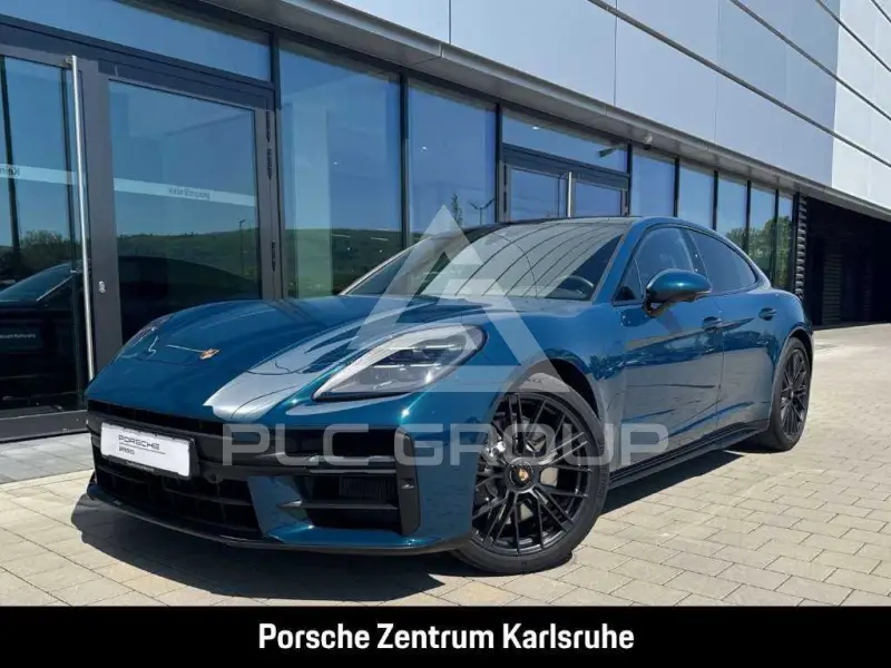 2025 Porsche Panamera