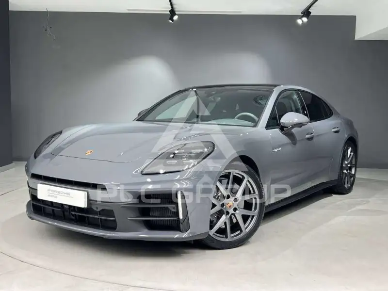 2025 Porsche Panamera