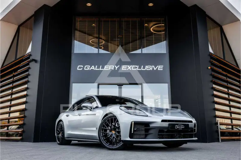 2025 Porsche Panamera