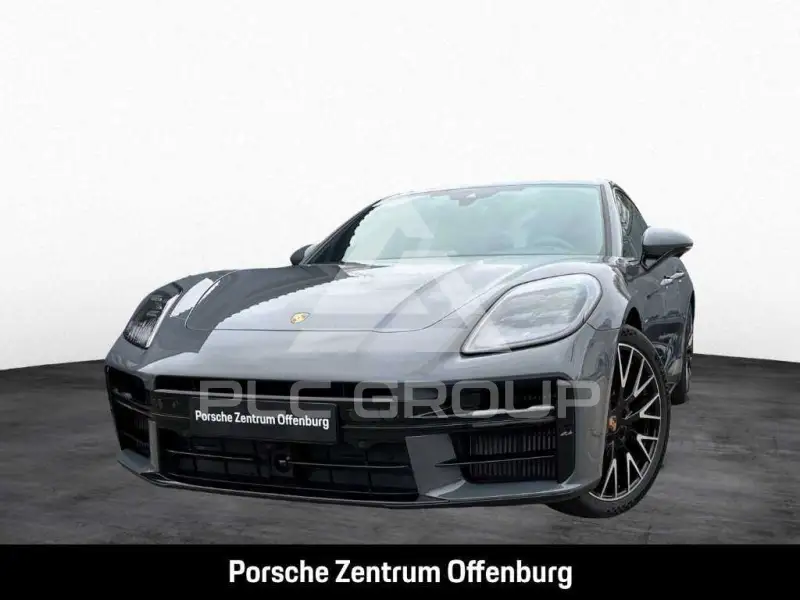 2025 Porsche Panamera