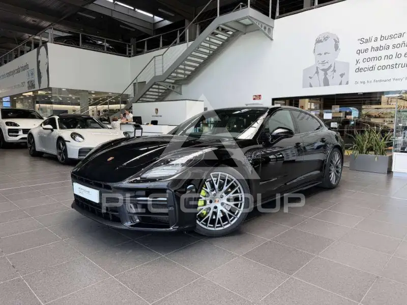 2025 Porsche Panamera