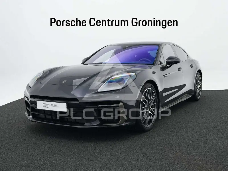 2025 Porsche Panamera