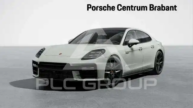 2026 Porsche Panamera
