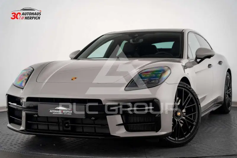2025 Porsche Panamera