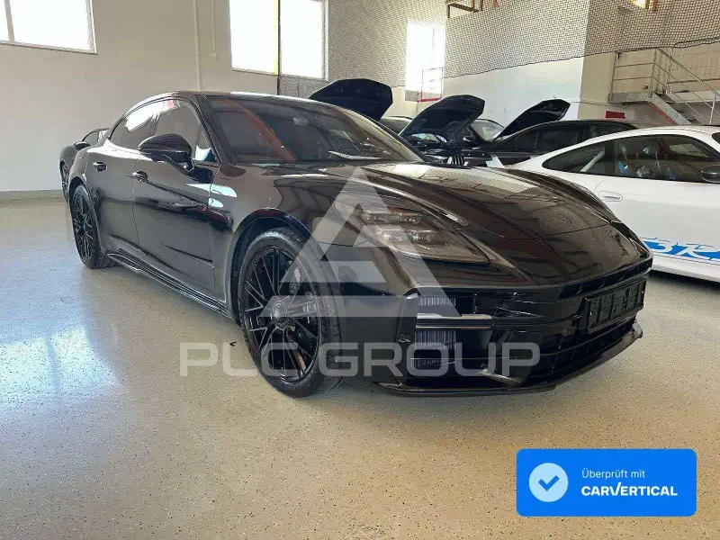 2025 Porsche Panamera