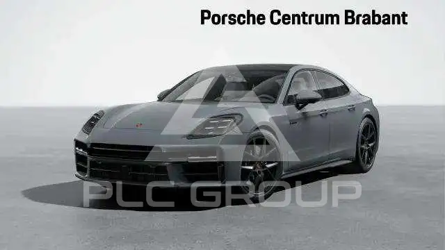 2025 Porsche Panamera