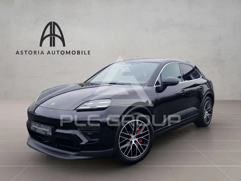 2025 Porsche MACAN