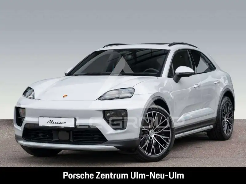 2025 Porsche MACAN