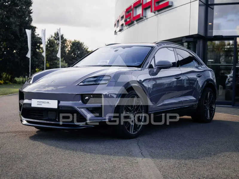 2025 Porsche MACAN