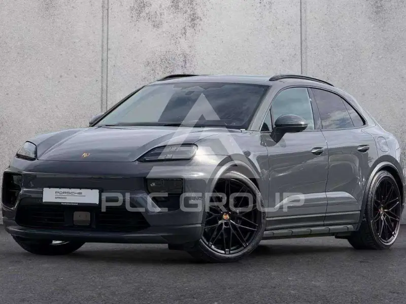 2025 Porsche MACAN