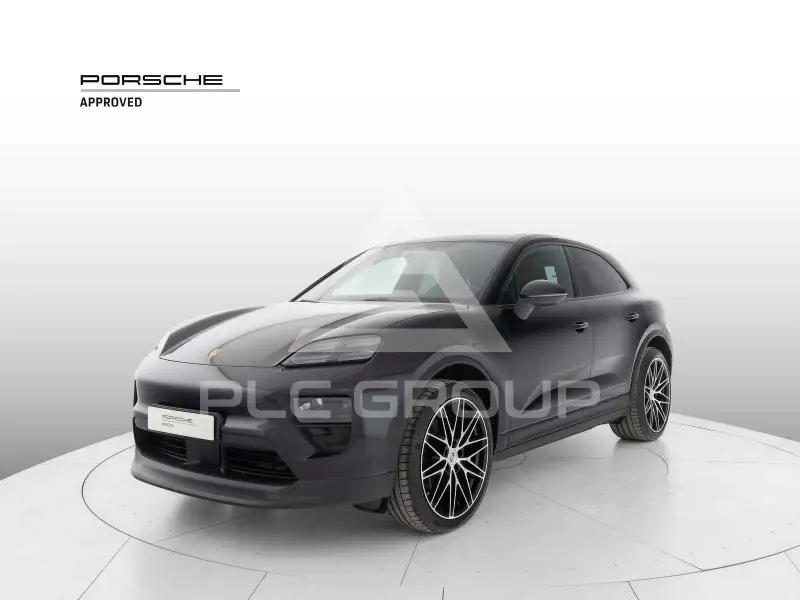 2025 Porsche MACAN