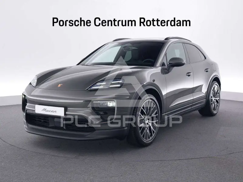 2025 Porsche MACAN