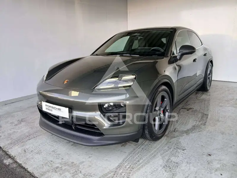 2025 Porsche MACAN