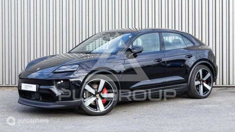 2025 Porsche MACAN