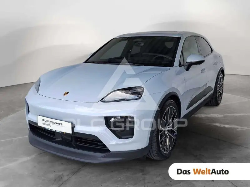 2025 Porsche MACAN