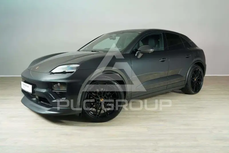2025 Porsche MACAN