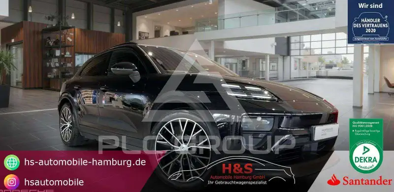 2025 Porsche MACAN