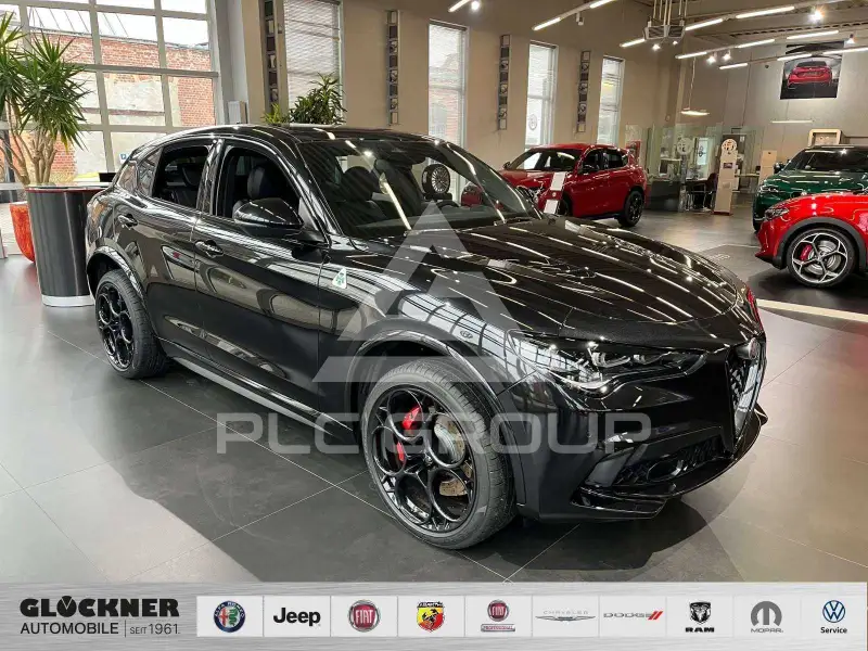 2025 Alfa Romeo Stelvio