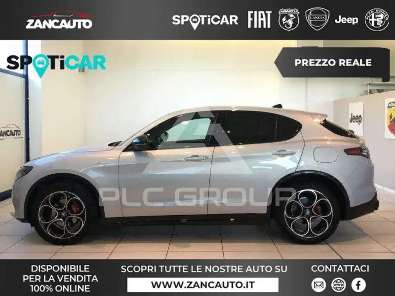 2025 Alfa Romeo Stelvio
