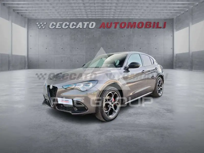 2025 Alfa Romeo Stelvio