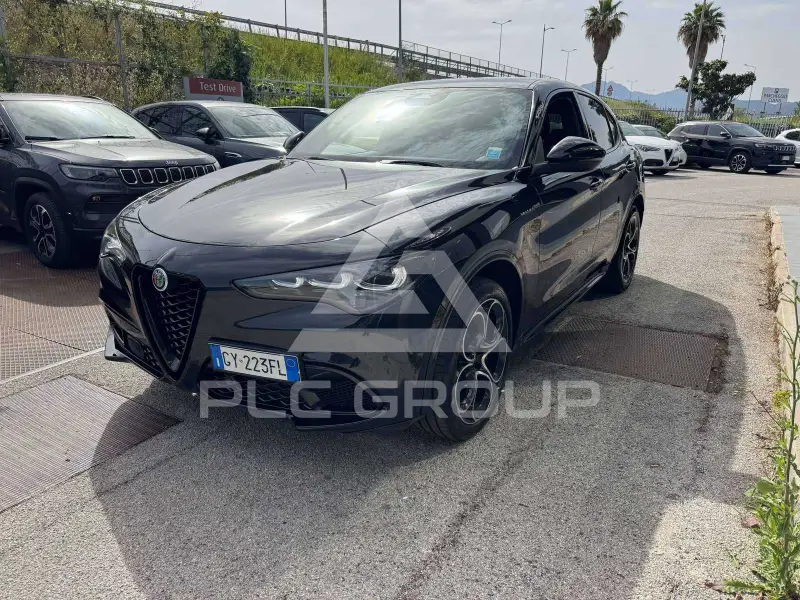 2025 Alfa Romeo Stelvio
