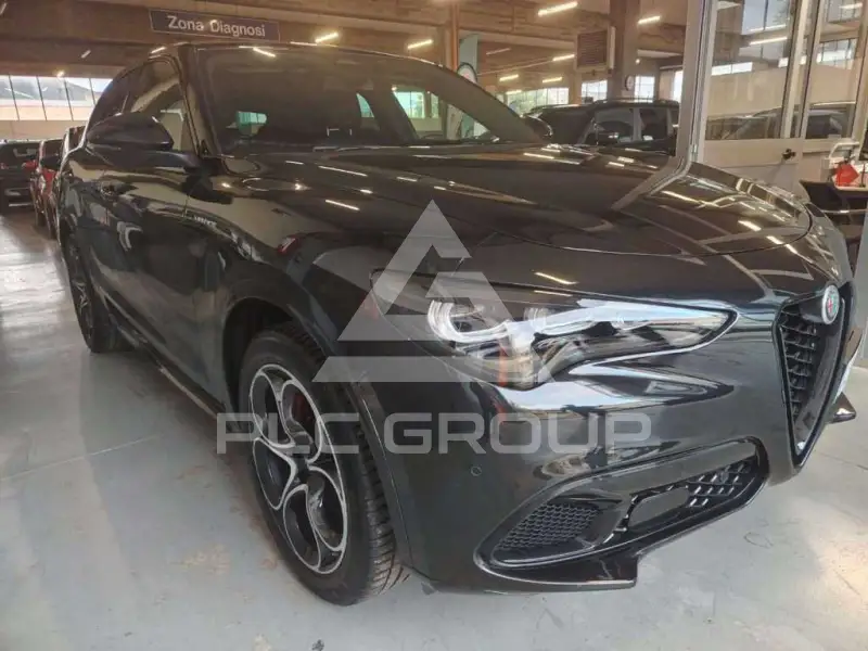 2025 Alfa Romeo Stelvio