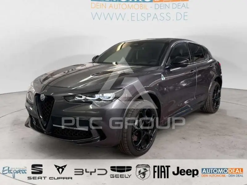 2025 Alfa Romeo Stelvio