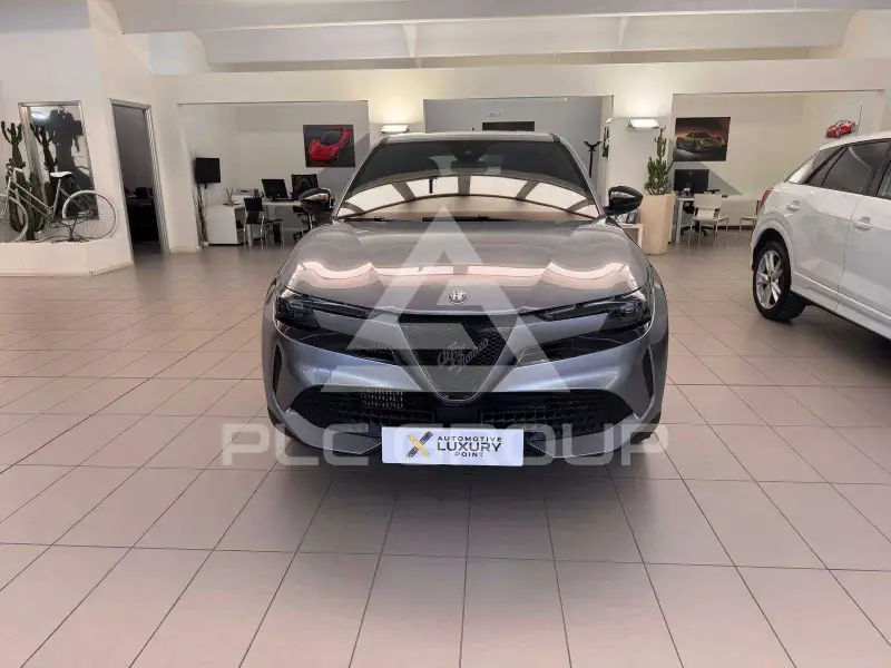 2025 Alfa Romeo Other