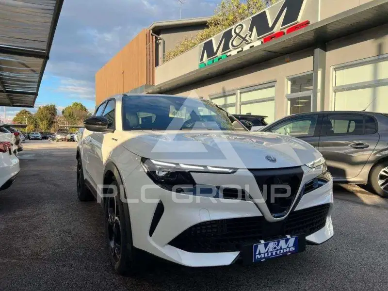 2025 Alfa Romeo Other