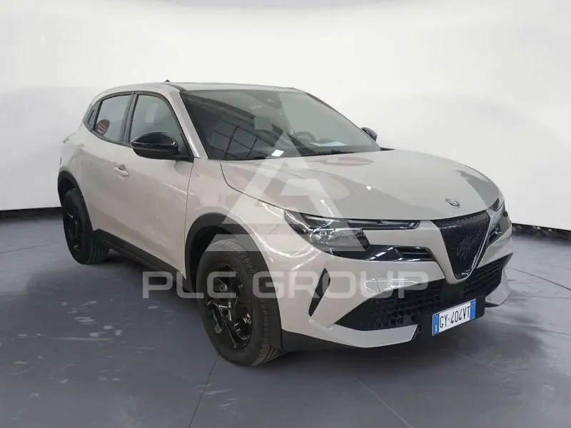 2025 Alfa Romeo Other