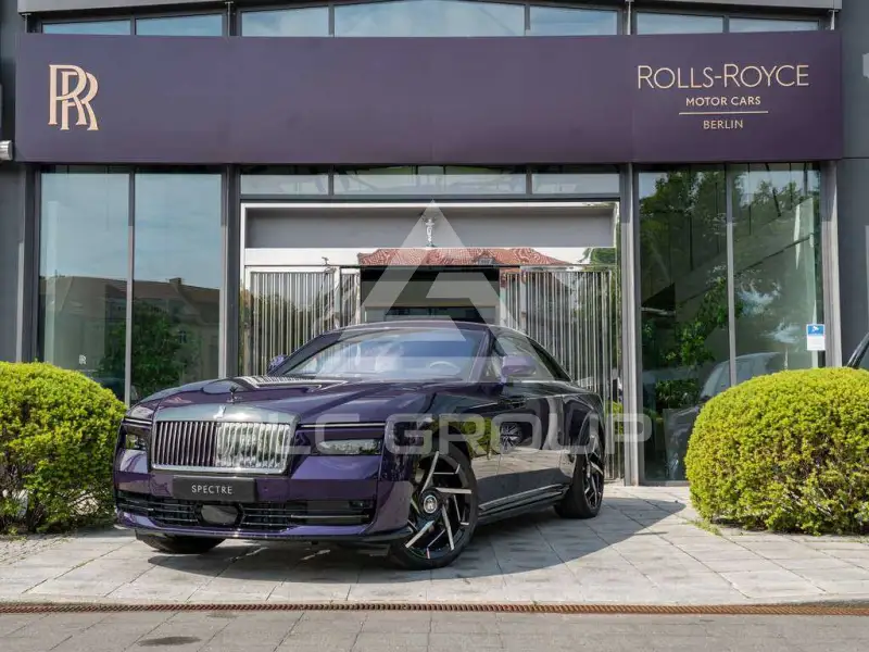 2025 Rolls Royce Spectre