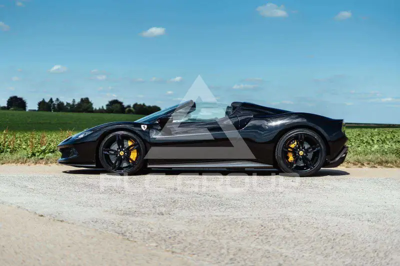 2025 Ferrari 296
