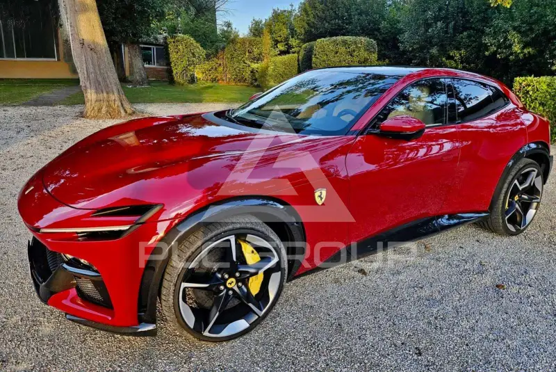 2025 Ferrari Purosangue