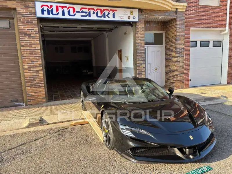 2025 Ferrari SF90
