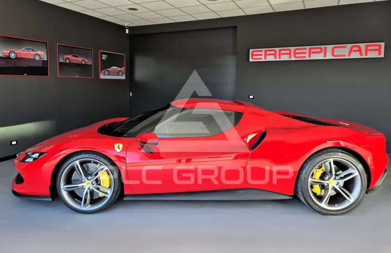 2025 Ferrari 296