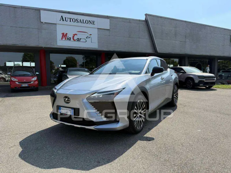 2025 Lexus RZ