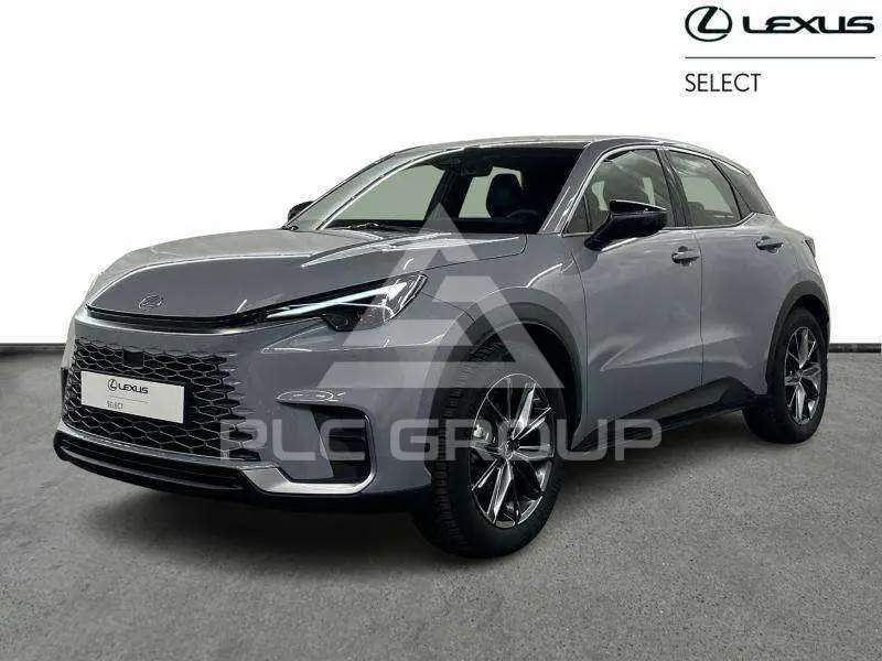 2025 Lexus LBX