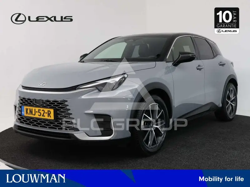 2025 Lexus LBX