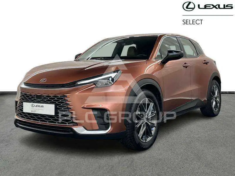 2025 Lexus LBX