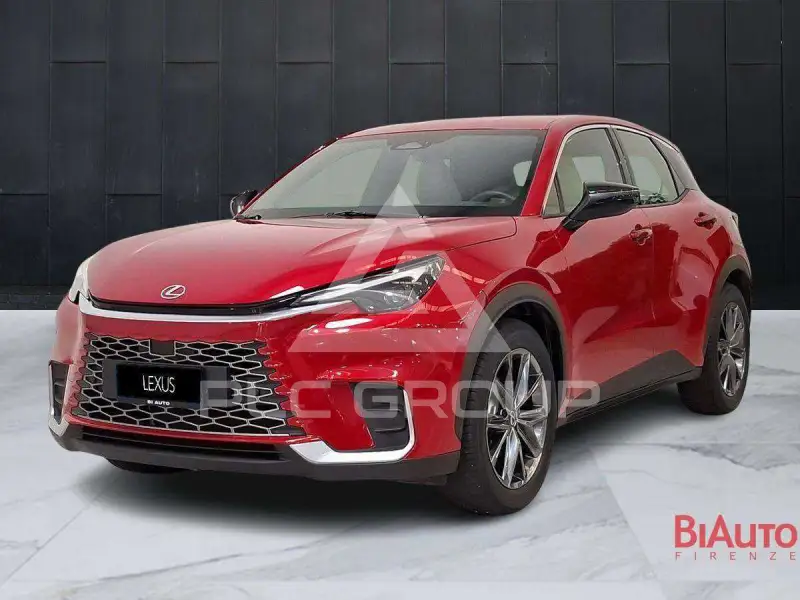 2025 Lexus LBX
