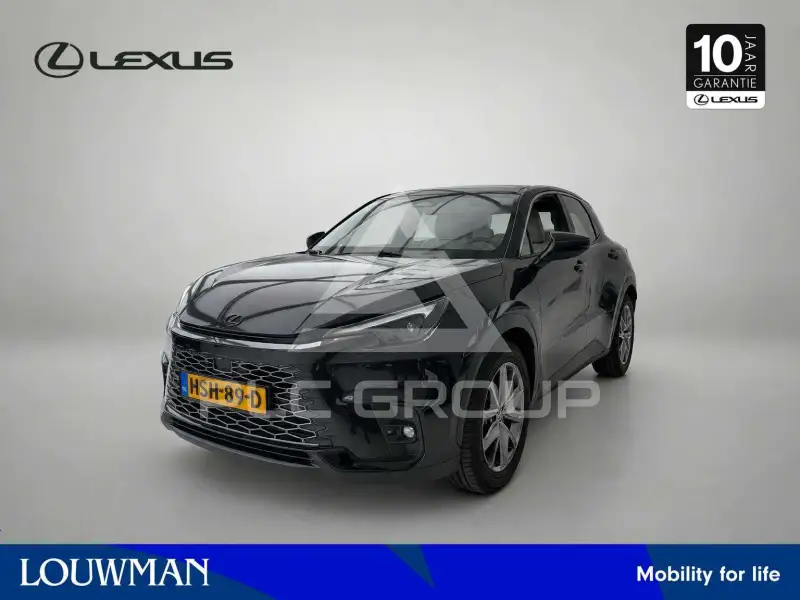 2025 Lexus LBX