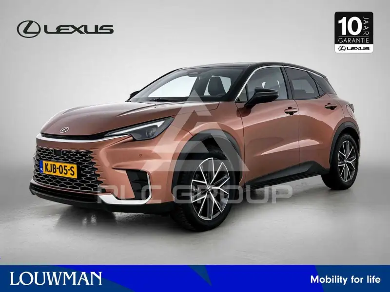 2025 Lexus LBX